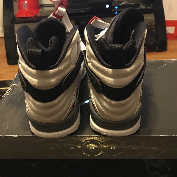 Retro Jordan 8s - Picture 3 of 4