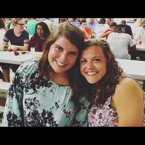 Meet your Posher, Abby