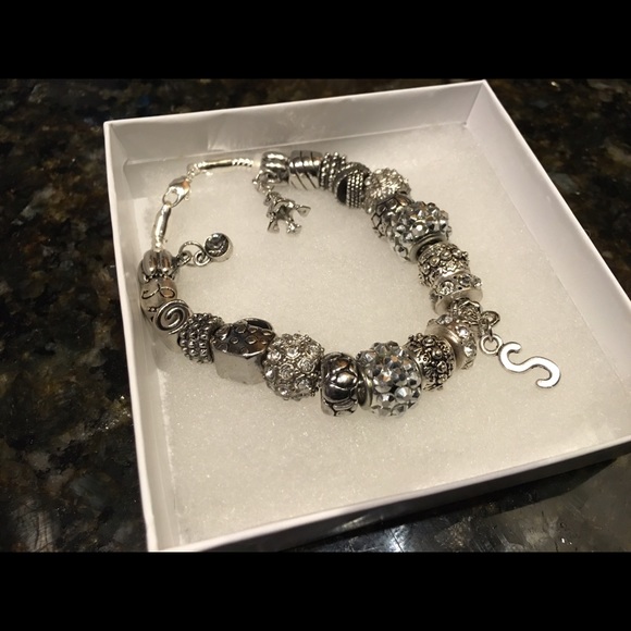 Braclets - Picture 3 of 4