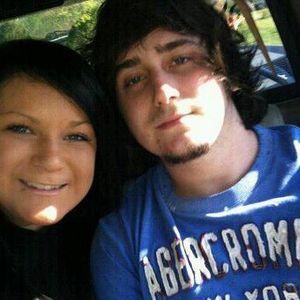 Meet your Posher, Yolanda robby