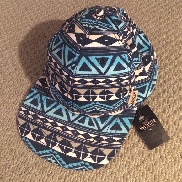 Hollister Cali SnapBack hat