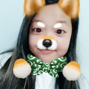 Meet your Posher, Adrianna