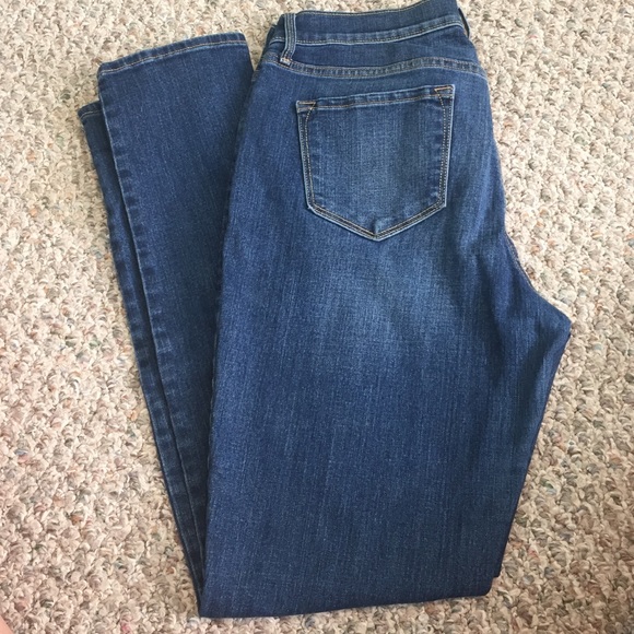 Size 10 regular old navy jeans