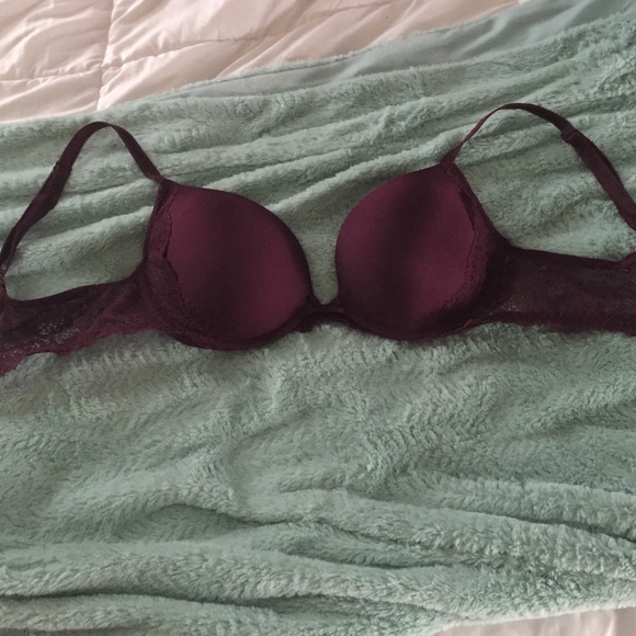 Victoria's Secret Dream Angel Push Up Bra size 34D