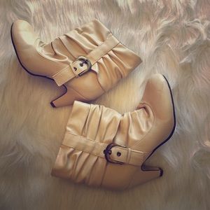 Rue 21 ankle booties