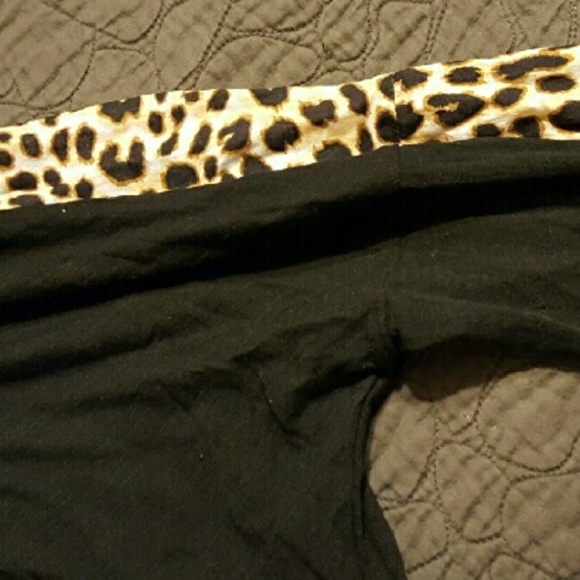 Victoria's Secret PINK Campus Tee