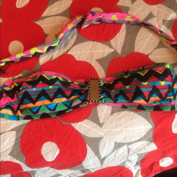 Exhilaration bathing suit top