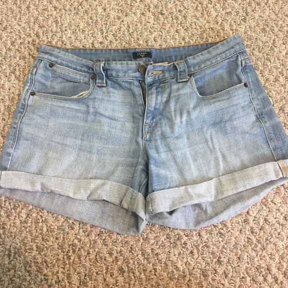 Size 8 stretch Jean shorts