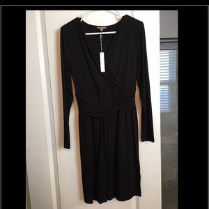 Lila P black V neck dress w/ruching around waist.
