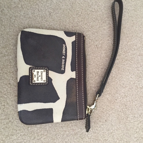 Dooney & Bourke wristlet