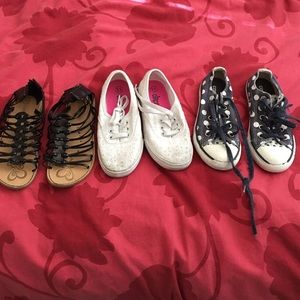 Lot of Size 11 shoes