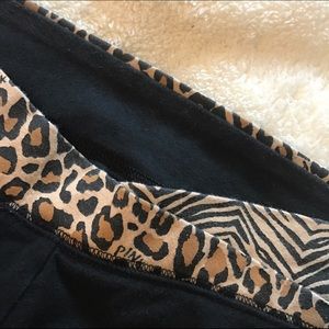 Cropped Leggings With Accent Waist