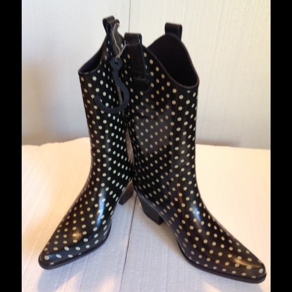 Reduced Rubber boots. NWOT. "0ccasionally Made"