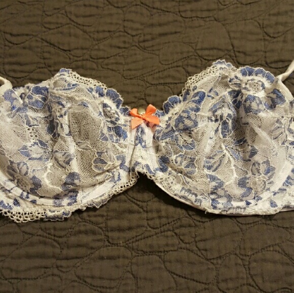 Body by Victoria Unlined Demi bra