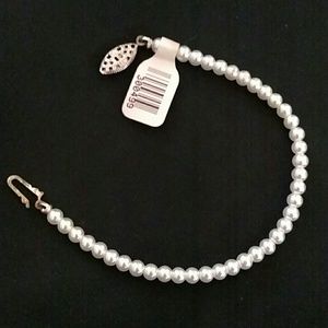 NWT 925 Pearl bracelets w toggle