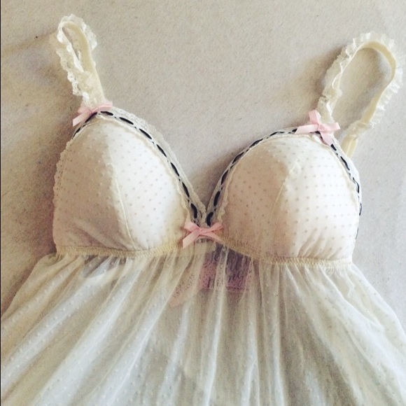 Victoria's Secret "Sexy Little Things" Lingerie!