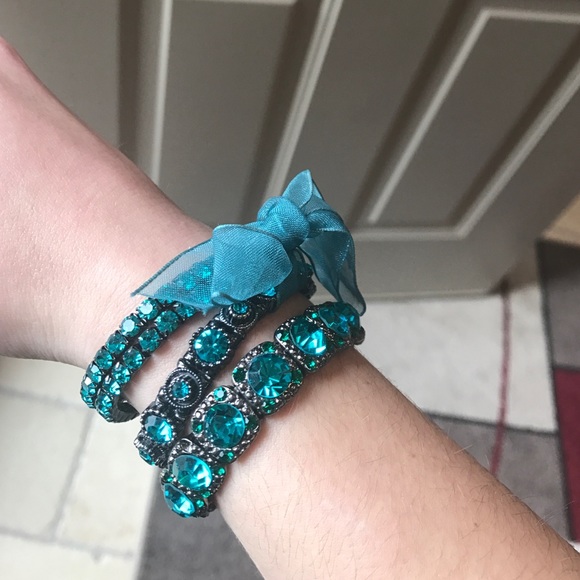 Teal bracelet set