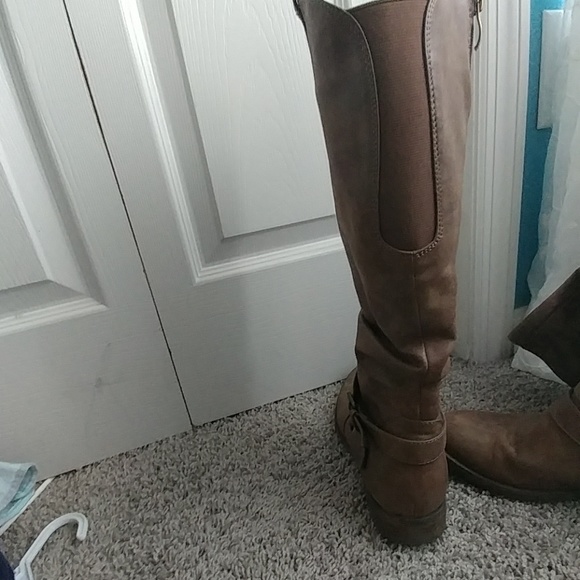 Riding boots - Picture 2 of 3