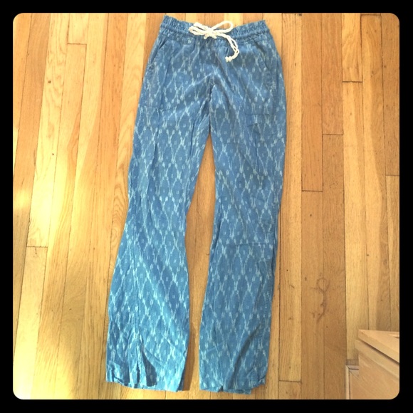 Like new Roxy pants