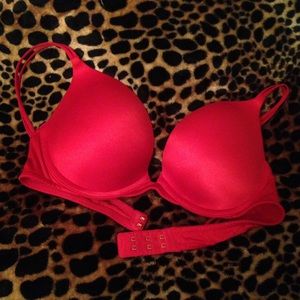✨LIMITED TIME! VS Push up Bra