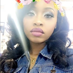 Meet your Posher, Nitarah