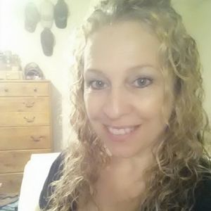 Meet your Posher, Rehonda