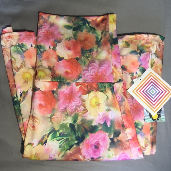 Floral Lularoe Maxi Skirt-Medium!