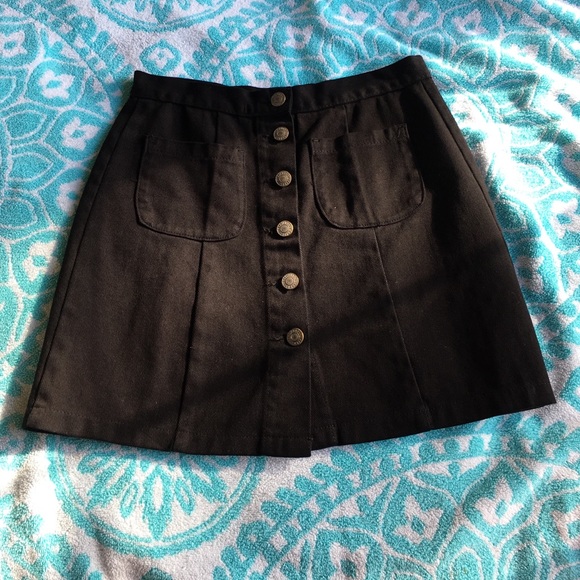 BRANDY SKIRT NWOT