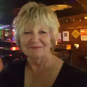 Meet your Posher, Gayle