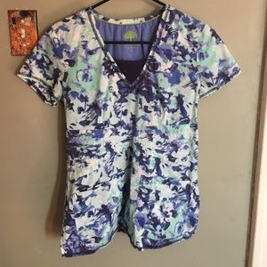 Scrub top Healing Hands small