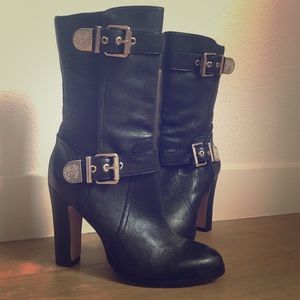 Vince Camuto Heeled Short Calf Boots size 6