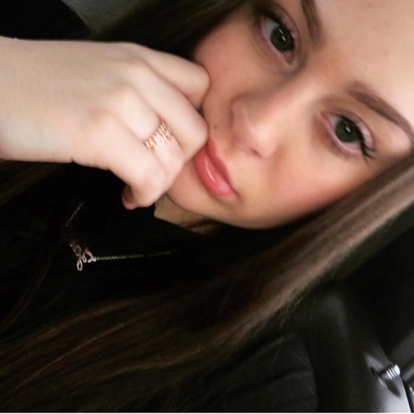 Meet your Posher, Kate