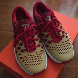 Nike Train 49er shoes