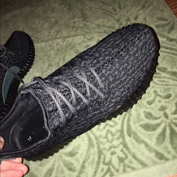 Real Yeezy Boost 350 Pirate Black - Picture 2 of 4
