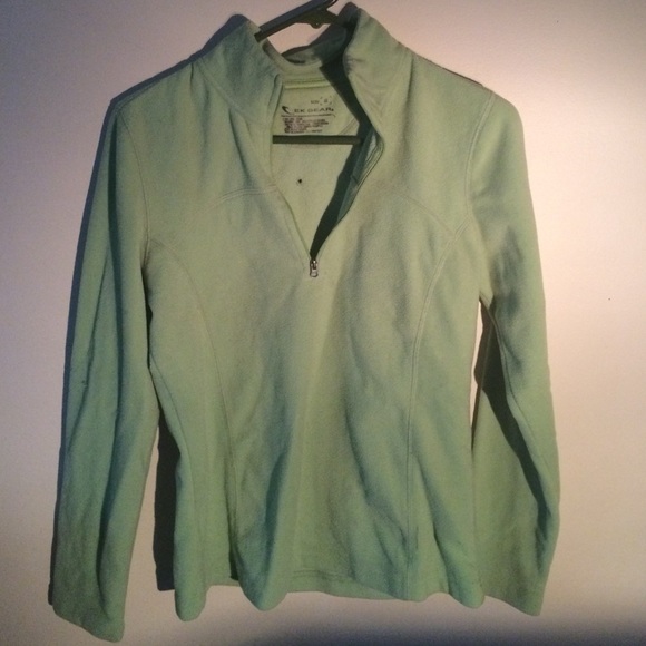Green fleece - Picture 1 of 3