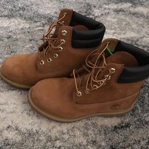 Classic Timberland Women's Boots