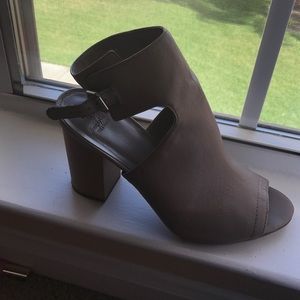 NEEDS TO GO!!! Vera Wang open toed ankle booties
