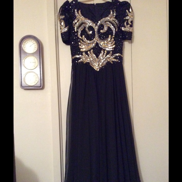 Mike Binet Dresses & Skirts - Mike Benet vintage formal gown.