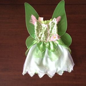 Tinker bell costume in good condition with wings