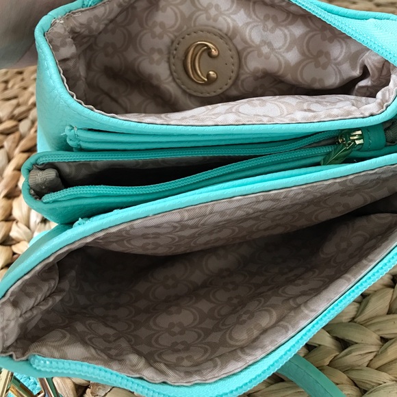 LITTLE CROSSBODY NEW. - Picture 2 of 4