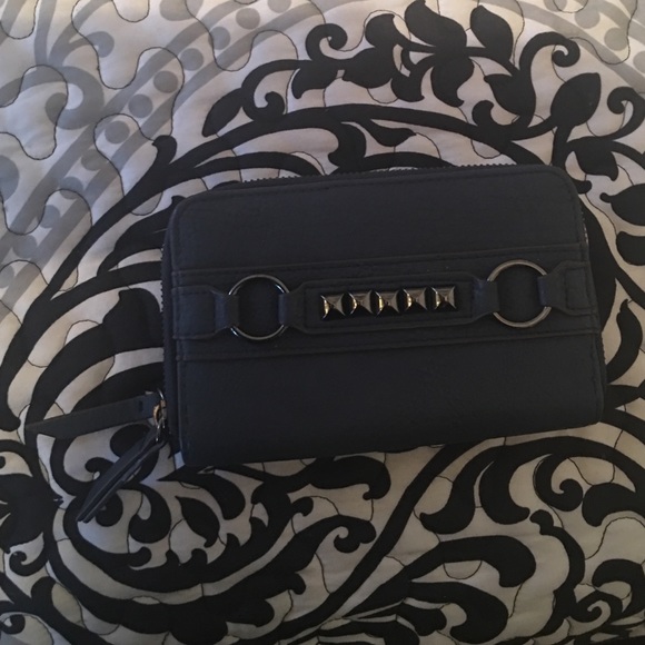 Jessica Simpson wallet