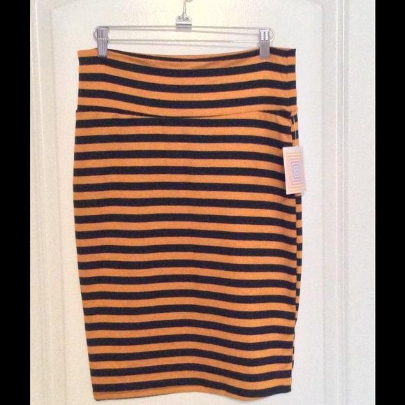 LuLaRoe Cassie Skirt