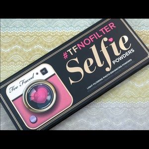 Too faced no filter palette