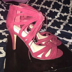 Size 12 Burgundy Heel