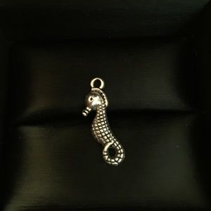 Sea Horse Pendant