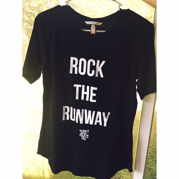 Victoria's Secret 2016 Fashion Show Tee