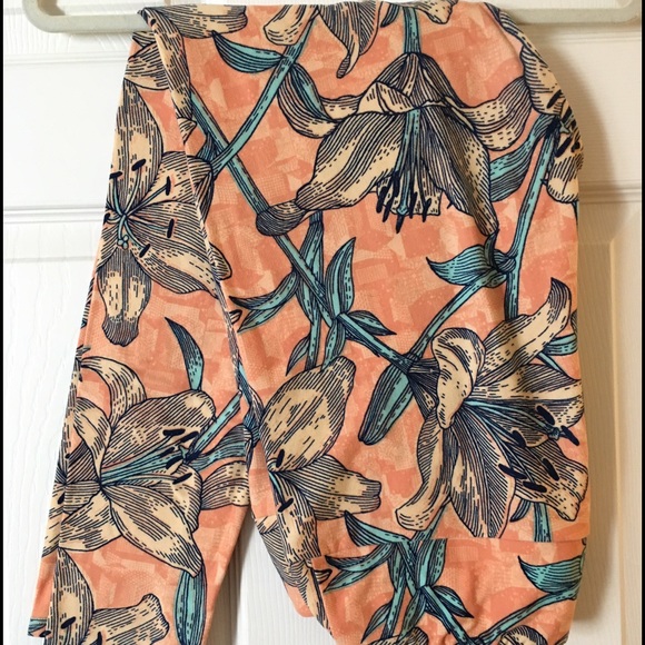 TC LuLaRoe Leggings