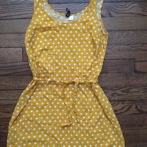 H&M Yellow polka-dot dress w/belt size 4