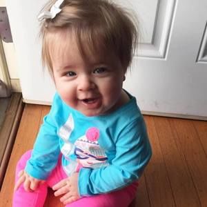 Meet your Posher, Dina