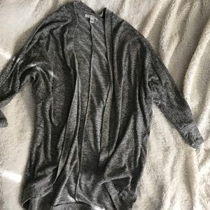 Women's 3/4 length sleeve sweater🎀